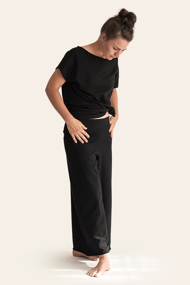 Black organic cotton culottes trousers